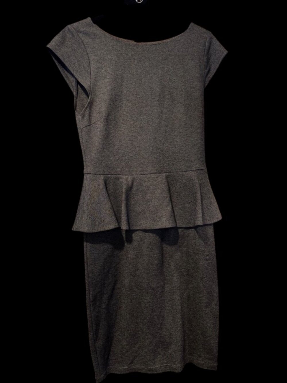 Alice + Olivia Size Extra Small (XS) Peplum Waist Cap Sleeve Bodycon Dress